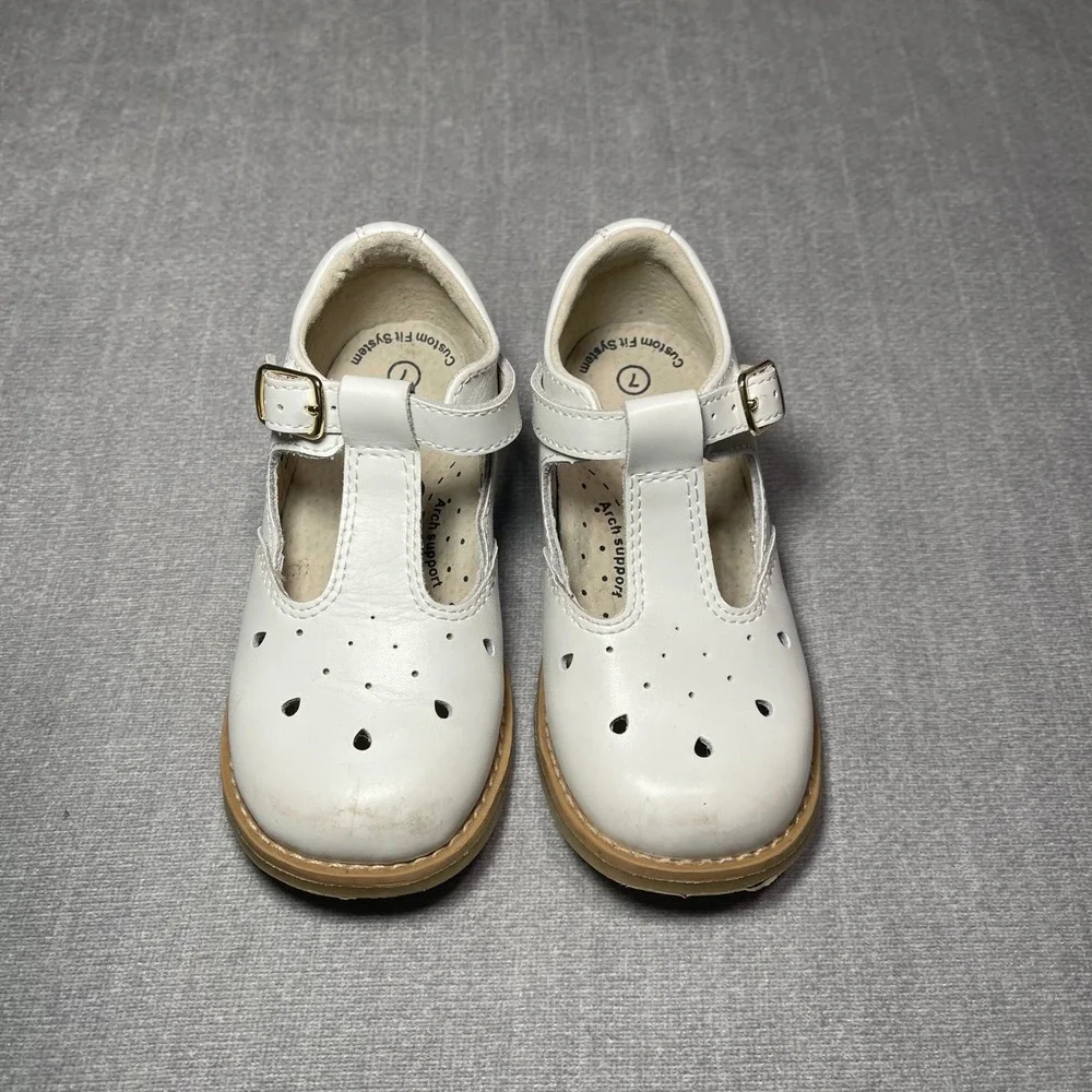 Footmates Mary Jane Shoes Harper White Leather T Strap‎ Kids Size 7 Arch Support